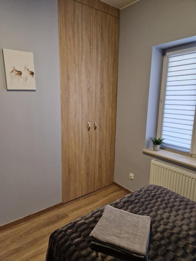 Апартаменты Apartament Przybudowka Катовице Экстерьер фото